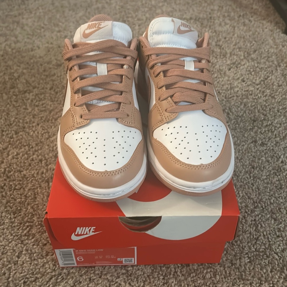 Women Nike Dunk Low size 6 color : White Rose Gold/ Whisper
